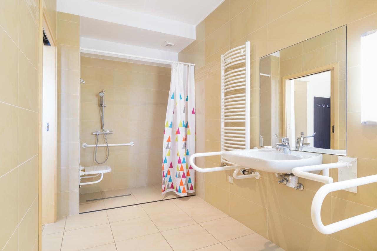 Hotel Safir Poznań Dış mekan fotoğraf
