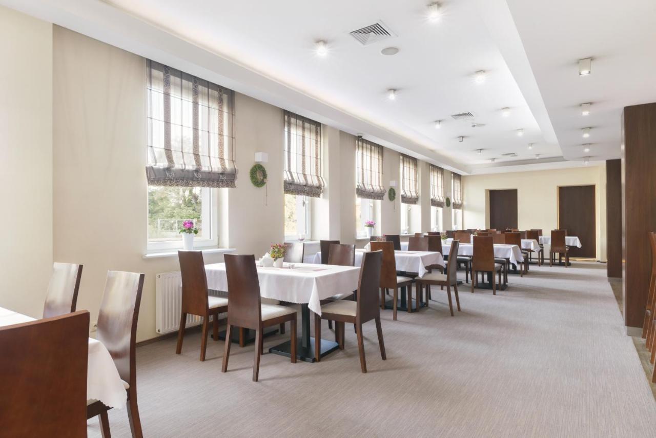 Hotel Safir Poznań Dış mekan fotoğraf